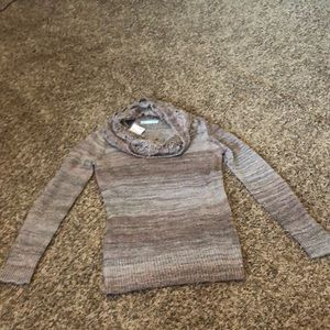 light purple sweater (NEW)